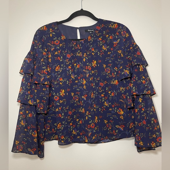 Madewell Tops - Madewell navy floral blouse size‎ small. loose fit .